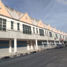 Freehold 2 Storey Shop Bandar Universiti,Parit Raja