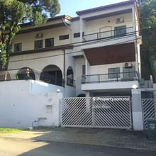 Bungalow house in taman bukit pantai,bangsar,kuala lumpur