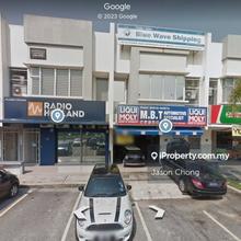 Limited office facing main road parking friendly available right now 