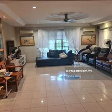 Nice Renovated Corner with Big Garden 
