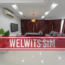 Renovated l Seaview l Lower Floor l Link To Shopping Mall l Prime Area