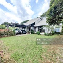 Spacious Single Storey Bungalow Planters Heaven, Nilai