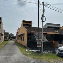 Taman Padang Midin teres house