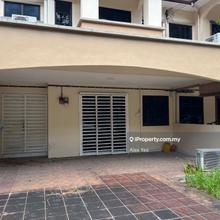 Gated Guarded Renovated 2 Sty at Meru Valley Ipoh