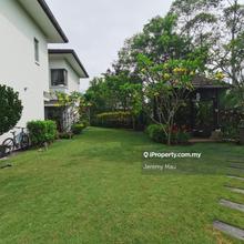 2 Storey huge land size bungalow in Jade Hills for Sale 