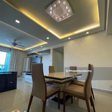 Solaris Dutamas : Right Above Publika