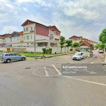 2.5 Storey Bungalow House - Spacious Land Area