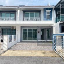 Double Storey Bare Unit Widuri Antara Gapi Serendah