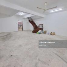 Facing Open 20x70 Non Bumi Double Storey Terrace Saujana Puchong Sp6 