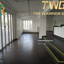 Tanjung Aru Standalone Roadside Commercial bungalow building for rent 