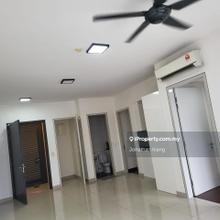 2 bedroom Paloma Tropicana Metropark For Sale