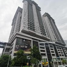 Maxim mrt Condominium for rent