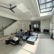 Terrace house for Sale