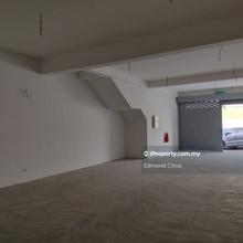Sungai long twin palms ground floor shop for rent 