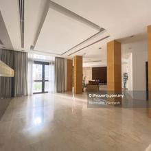 Chic spacious apartment 