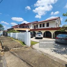 Double Storey Terrace Corner with Room Rental by the mainroad near sgh