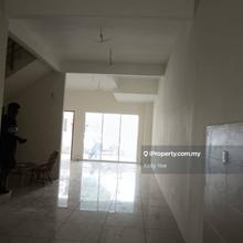3 Storey Terrace Hse in Taman Bukit Kecil for Sale