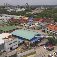 Corner factory with good visibility and appreciation potential 