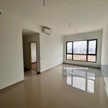 Brand New unit, Below Market Price