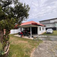 Huge Land Single Storey Semi D in Seksyen 4 Petaling Jaya