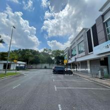 Intermediate Lot - International Lot - Leasehold Until 2117