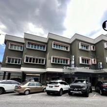 4 Adjoining Shoplot For Sale 