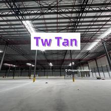 Huge Warehouse Factory Space Share In Valdor Nr Batu Kawan, Sg Bakap