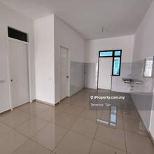 Eco Tropics (Kota Masai) @ Breezegate - Clovecott