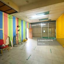 Value Rental Shop Lot, Suitable for Small Retail / Storage Use