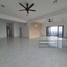 Damansara Seresta, Bandar Sri Damansara Semi Furnish Penthouse 6 Baths