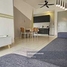 Fully Furnished & Ready Move / M Suite Menjalara