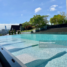 Corner unit with Klcc view  