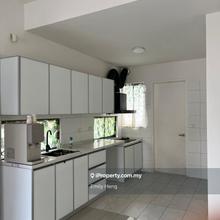 Walking distance to Mall & Good international school