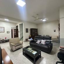 Nearby Jb custom Double Storey Semi D