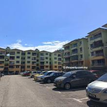 Lily & Jasmine Apartment, Tampoi Indah, 3 bedrooms, level 3, gng