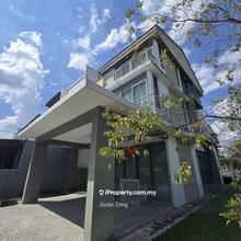 Villa 28 Seremban 2 semi D for Sale 