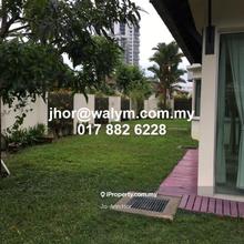 Corner townhouse with large flat garden. Available immediately