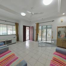 Unblock View Facing Garden / Kitchen Extended / Gated Guarded