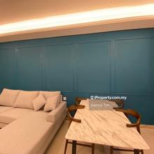 5 min walk to C.I.Q / Mall beneath / Cinema/ Facilities/ 1 Car Park