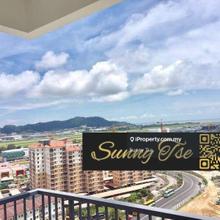 Tree Sparina Condo 1300sf 2 carpark