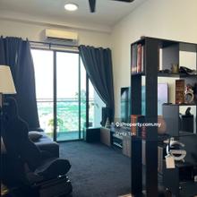 Verando residence available to rent ! Unit come with sky garden!!