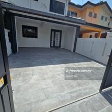 Beautiful Newly Renovated 2 Storey Save your Renovation cost !