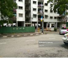 Desa Rahmat Apt @ Jalan Relau, 699sf, Near Public Bank