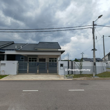 Kluang @ Taman Bukit Perdana (Cluster Corner hse for Rent) G&G
