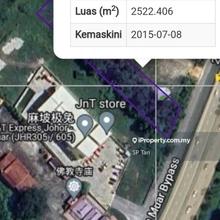 Main roadside land facing Bypass Highway Muar near J&T store Muar