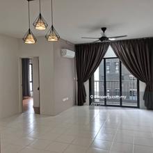 Tri Pinnacle Condominium For Rent !!