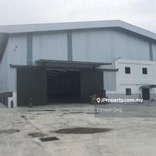 Sepang Salak Tinggi 2.6 acre factory 73622 sqft wit ccc for rent