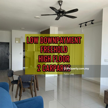 Low Downpayment / Freehold / High Floor / 2 Carparks
