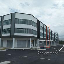 Bukit Impian Ground Shop lot for Rent facing Main Road