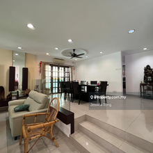 Gated community well maintained Semi d 